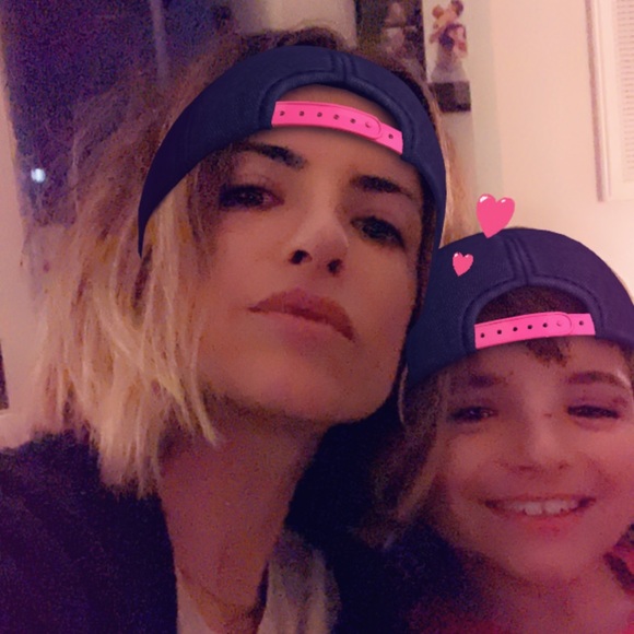 Meet your Posher, Joana - Picture 1 of 3